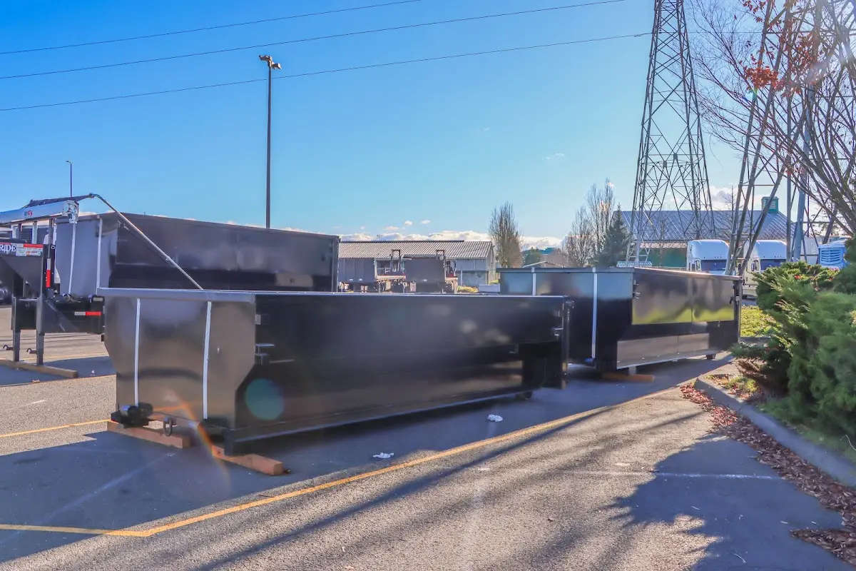 Roll-off dumpster ready for waste disposal at job site for Commercial Dumpster Rental in Frankfort